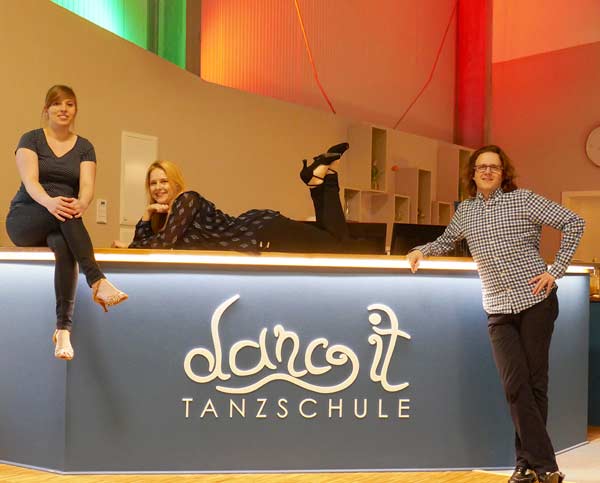 Just Celebrate Tanzschule "dance it" Lübeck Titel